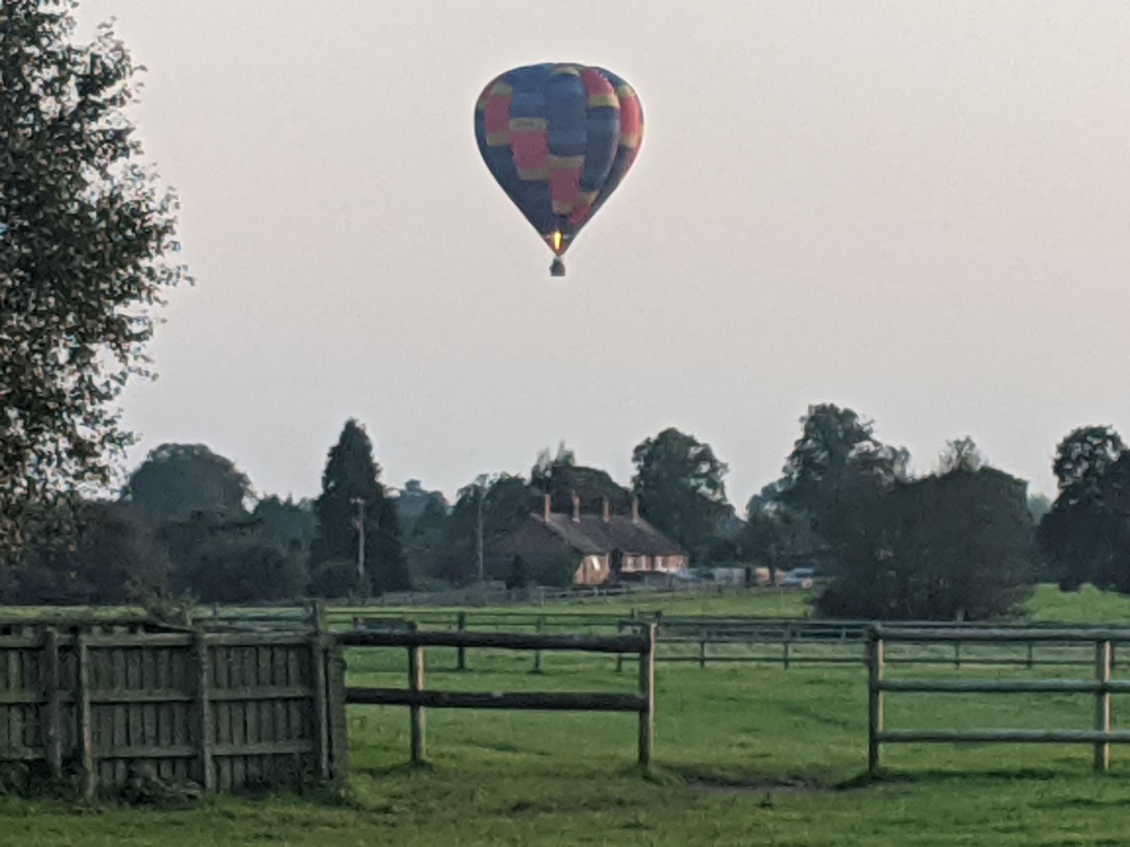 Hot air balloon landing near Corbrook, September 21st